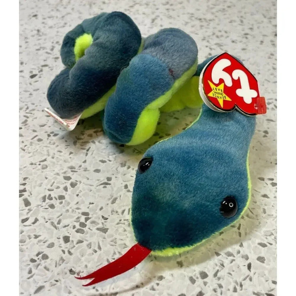 TY Hissy Blue Green Snake Beanie Baby w/ Several Rare Errors, 1997 - Picture 1 of 6